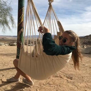 Meet your Posher, Brenna